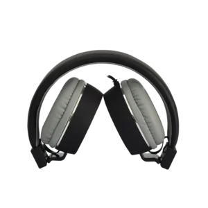 Audífonos Estándar Naceb NA-0310G Gris con Microfóno Alámbrico 1.2 Metros 3.5mm